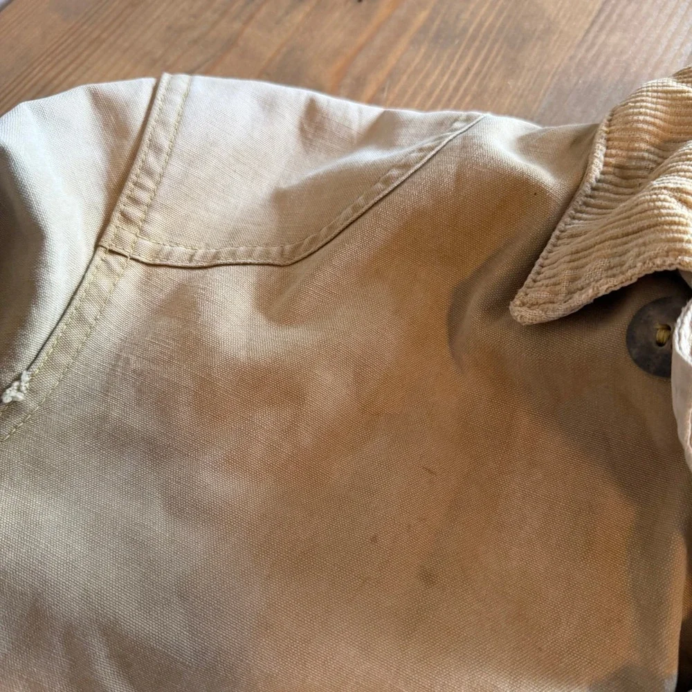Vintage French Chore Jacket Size Medium 22x27 Corduroy Collar Distressed Hunting